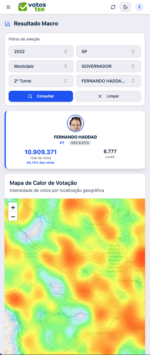 Celular exibindo a versão mobile do mapa de calor de votos da VotosTSE
